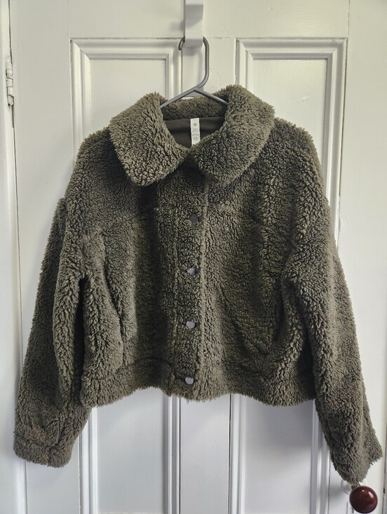 lululemon athletica Jackets & Blazers - Lululemon Textured Fleece Button Jacket Dark Olive - Size 8